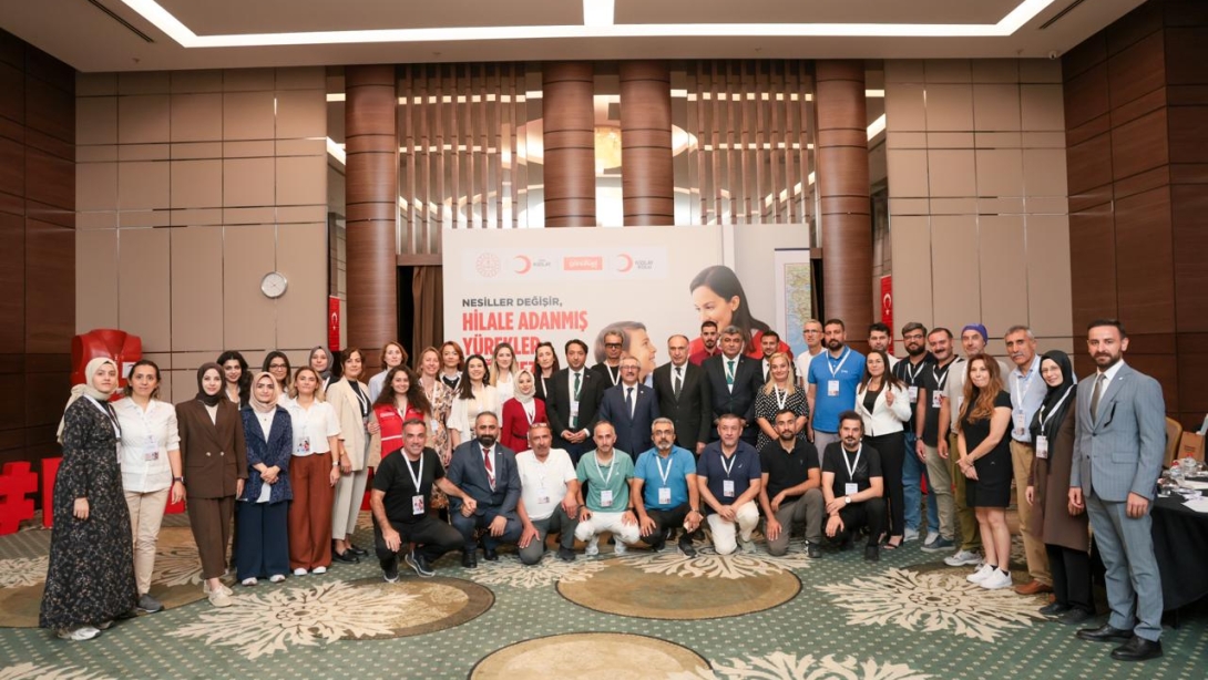 Kızılay Kolu Kulüpleri Yıllık Takvim Çalıştayı Yapıldı